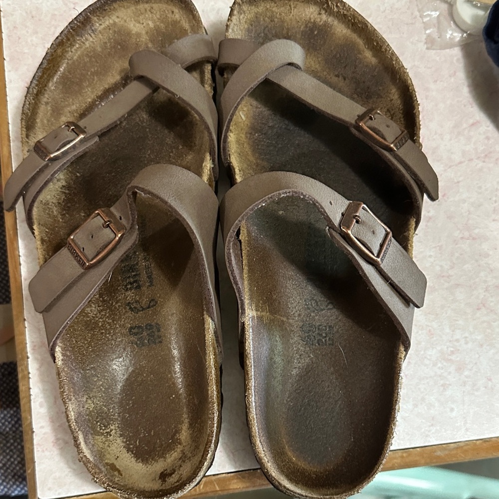 Birkenstock woman’s Brown Sandals